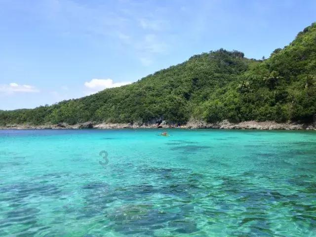 小宝贝打网球